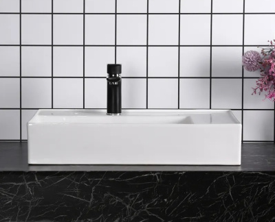 Ceruttispa CR0017 накладная, белая, прямоугольная, с отверстием под смеситель 605х380х120